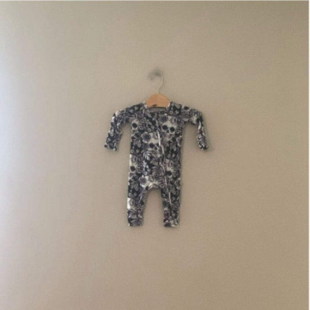 ADD ON FOR $20 Bums & Roses bamboo zippy 0-3M little sleepies kyte posh peanut‎